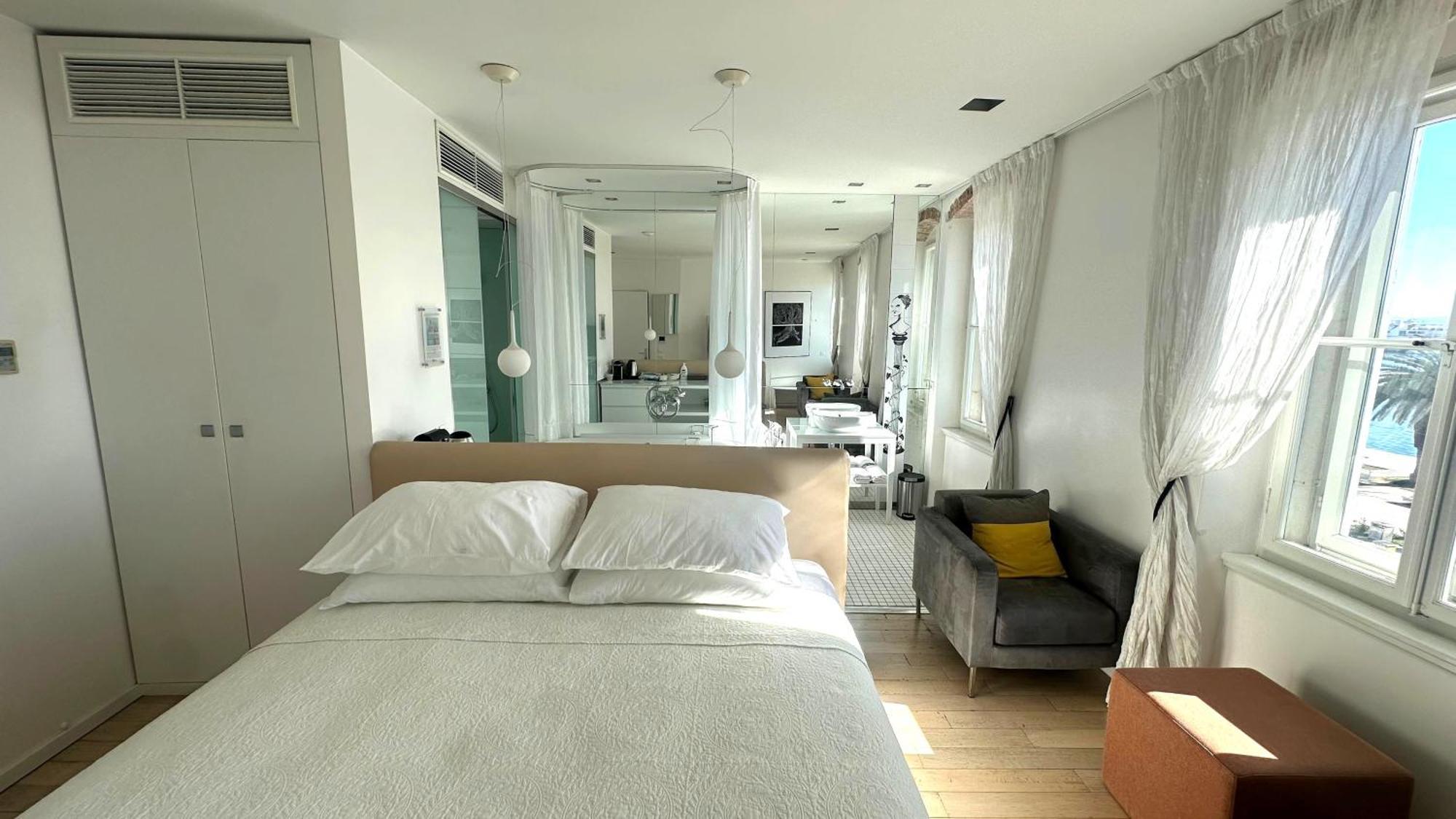 Riva Luxury Suites Сплит Экстерьер фото