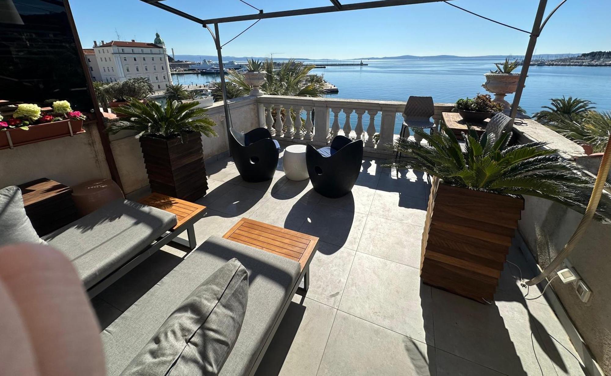 Riva Luxury Suites Сплит Экстерьер фото