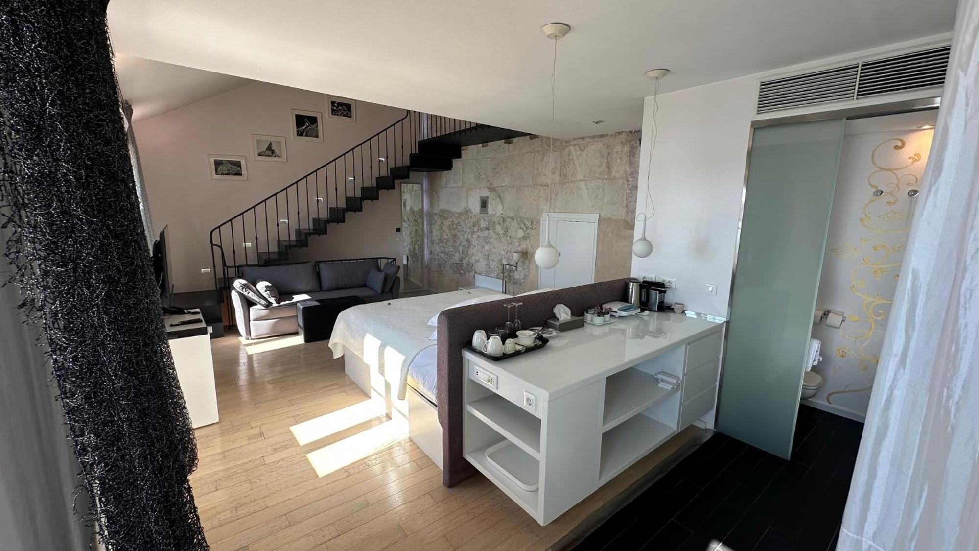 Riva Luxury Suites Сплит Экстерьер фото