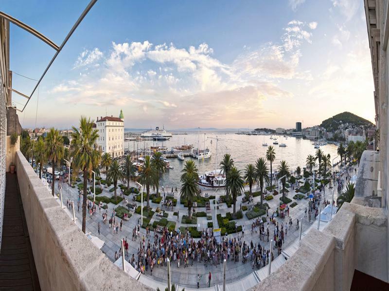 Riva Luxury Suites Сплит Экстерьер фото