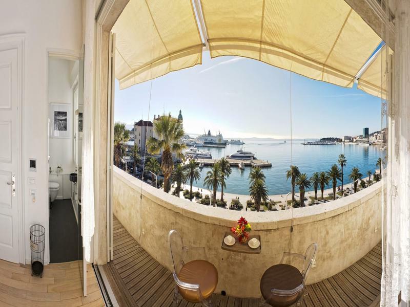 Riva Luxury Suites Сплит Экстерьер фото
